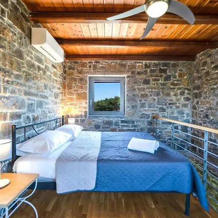 Villa Terra Zeus Skalani *